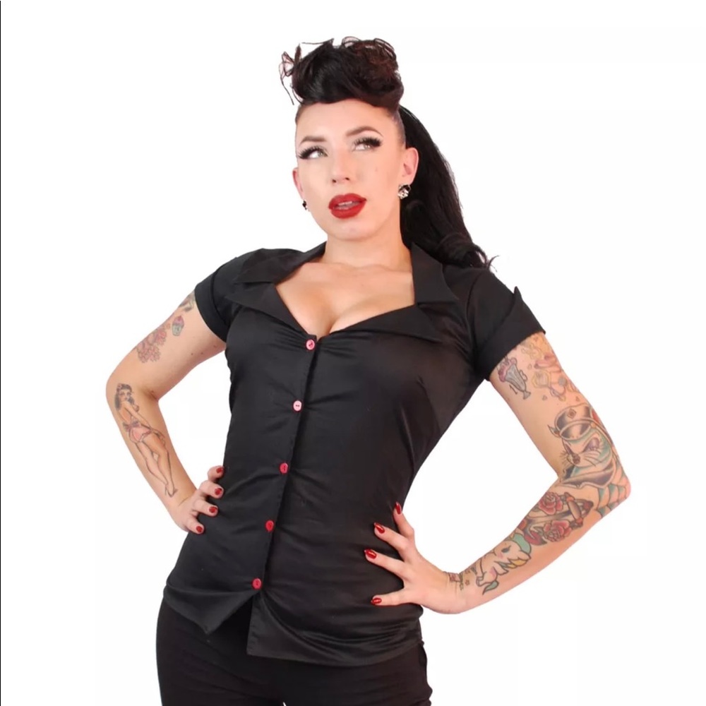 Pinky Pinups button up top size M